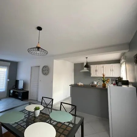 Gite A La Campagne Mais Proche De Tout