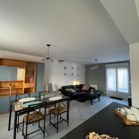 בית נופש Gite A La Campagne Mais Proche De Tout